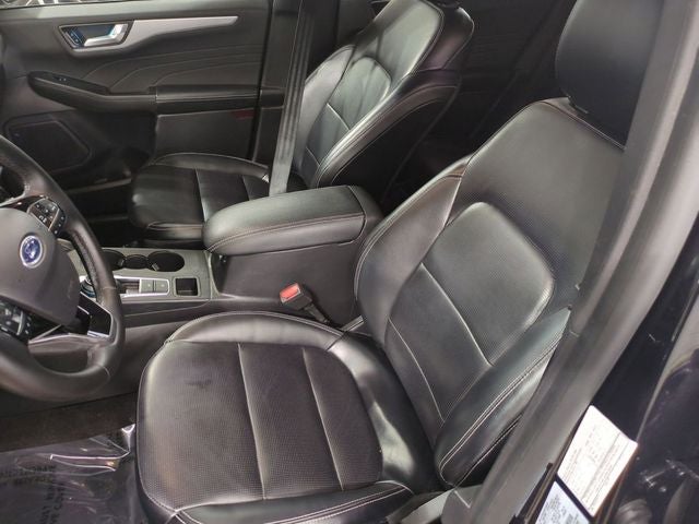 2024 Ford Escape Platinum AWD!