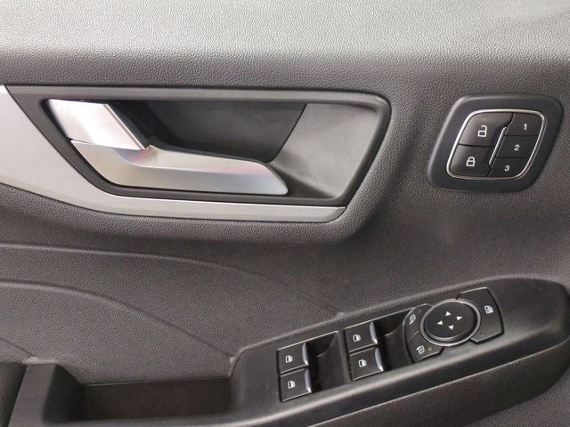 2024 Ford Escape Platinum AWD!