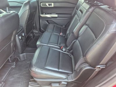 2023 Ford Explorer XLT 4X4