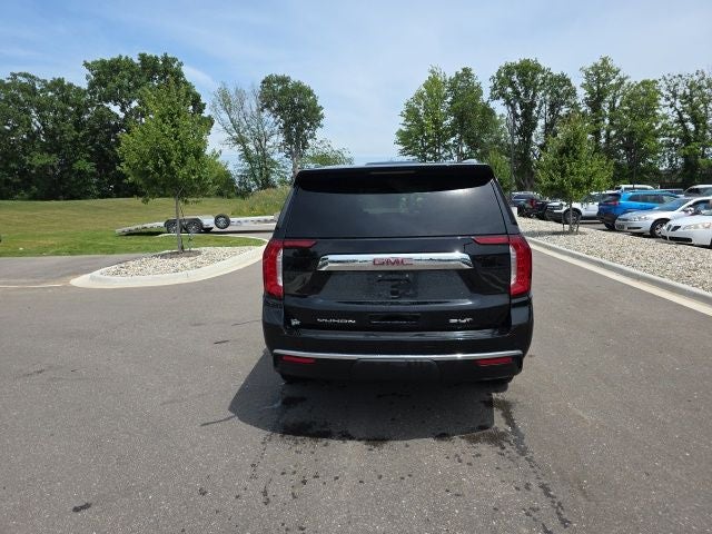 2023 GMC Yukon SLT 4X4