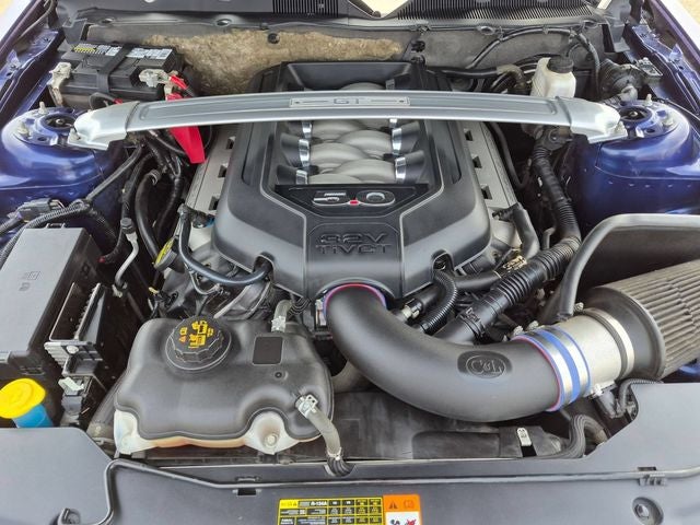 2011 Ford Mustang GT Premium