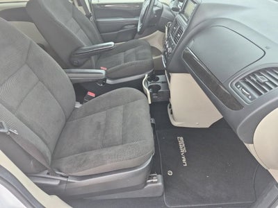 2020 Dodge Grand Caravan SE
