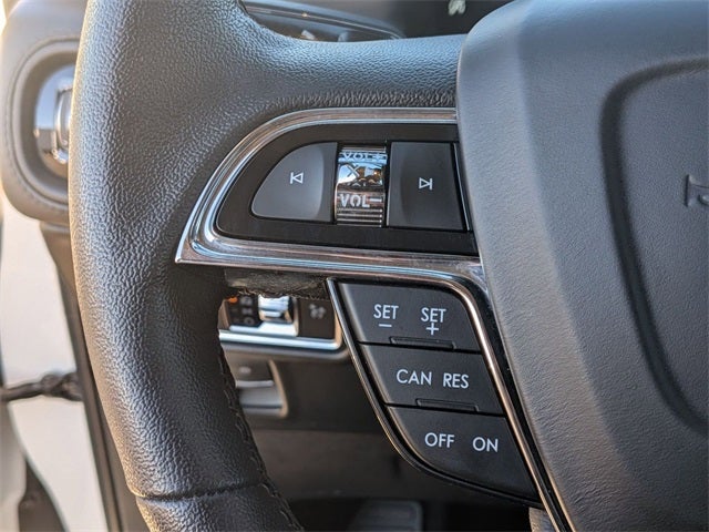 2023 Lincoln Nautilus Standard