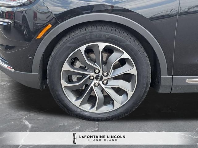2022 Lincoln Nautilus Reserve AWD