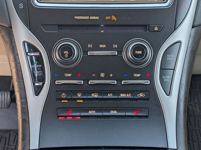 2019 Lincoln Nautilus Select