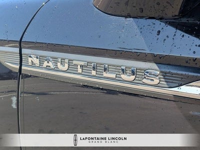 2019 Lincoln Nautilus Select