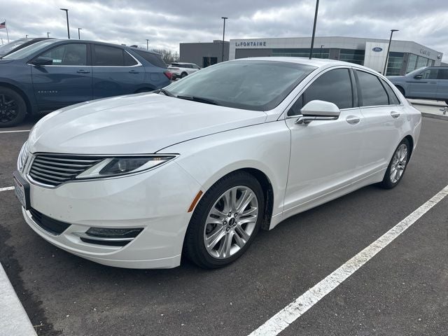 2016 Lincoln MKZ Base