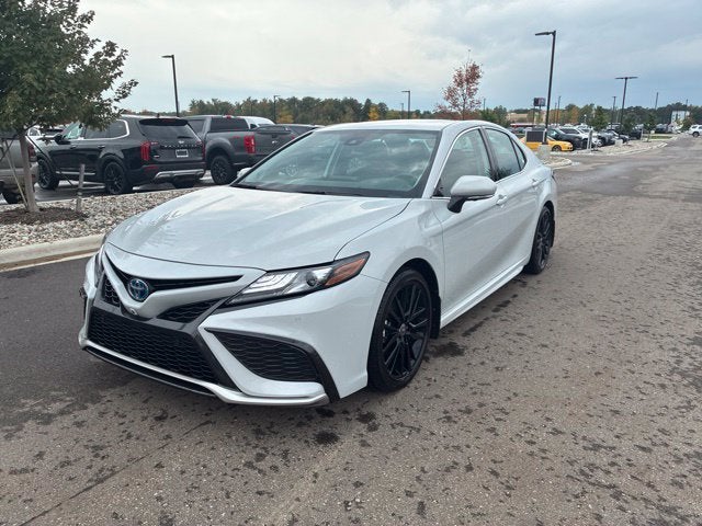 2024 Toyota Camry Hybrid XSE