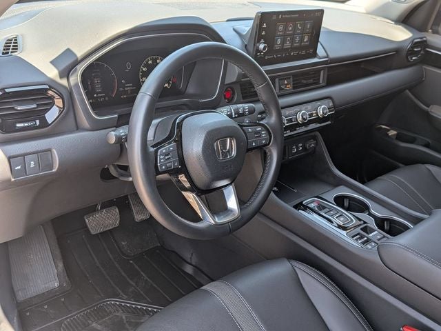 2025 Honda Pilot Touring AWD