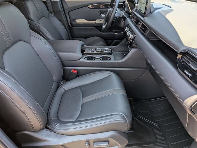 2025 Honda Pilot Touring AWD