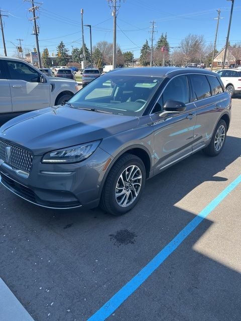 2022 Lincoln Corsair Standard AWD!