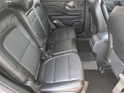 2025 Lincoln Corsair Premiere