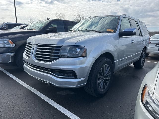 2017 Lincoln Navigator Select