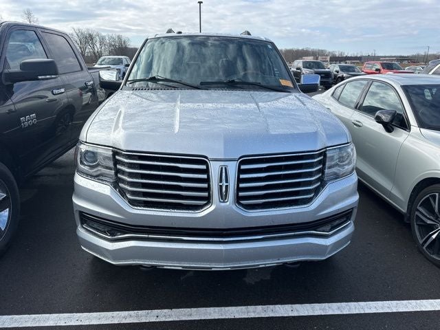 2017 Lincoln Navigator Select