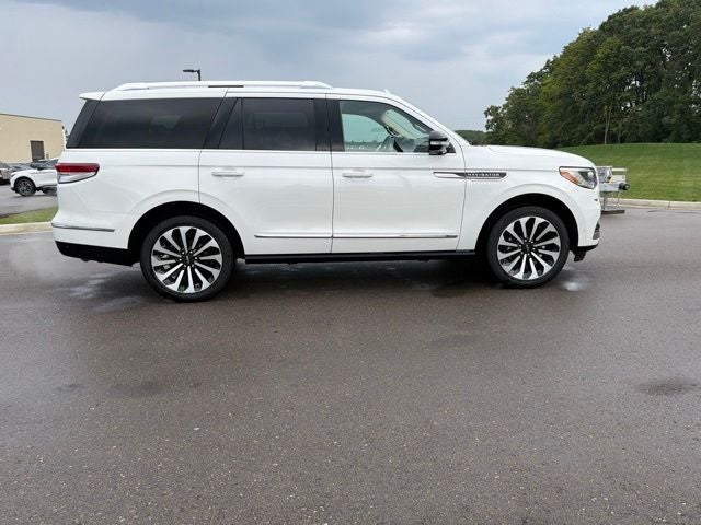 2024 Lincoln Navigator Reserve