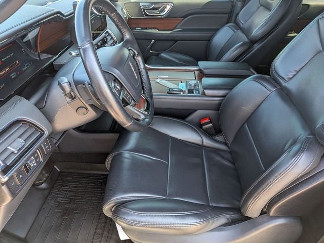 2022 Lincoln Navigator Standard