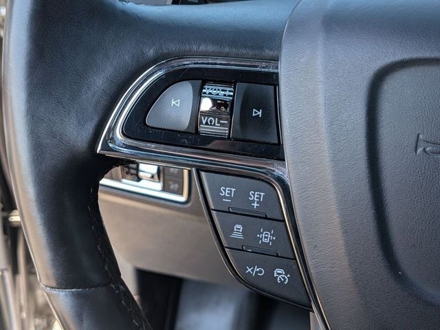 2022 Lincoln Navigator Standard