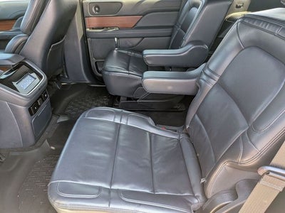 2022 Lincoln Navigator Standard