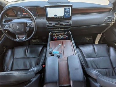 2022 Lincoln Navigator Standard