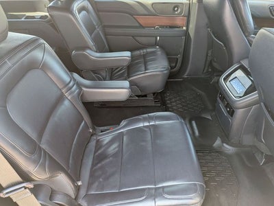 2022 Lincoln Navigator Standard