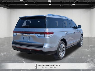 2022 Lincoln Navigator Standard
