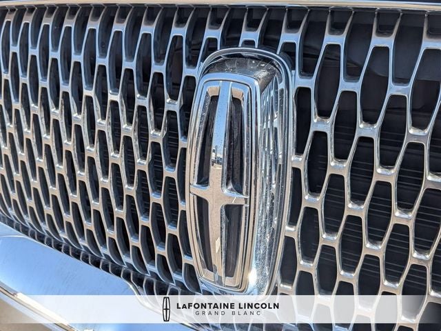 2022 Lincoln Navigator Standard