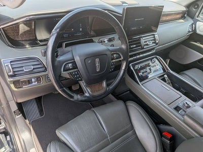 2023 Lincoln Navigator Black Label