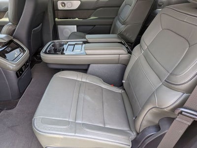 2023 Lincoln Navigator Black Label