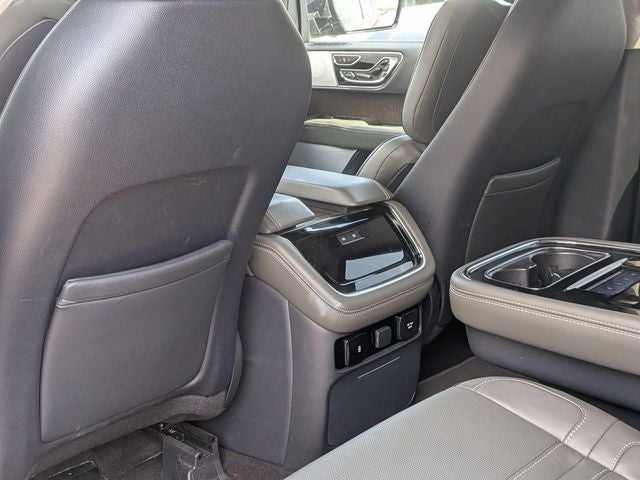 2023 Lincoln Navigator Black Label