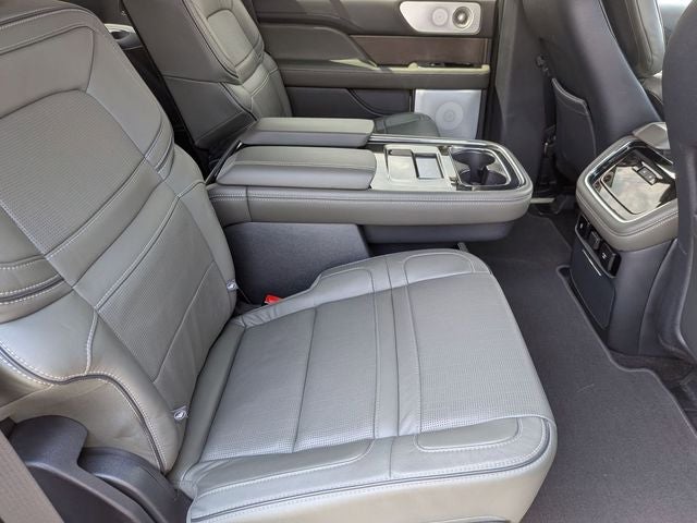 2023 Lincoln Navigator Black Label