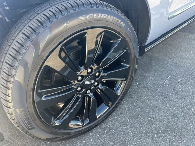 2024 Lincoln Navigator L Black Label