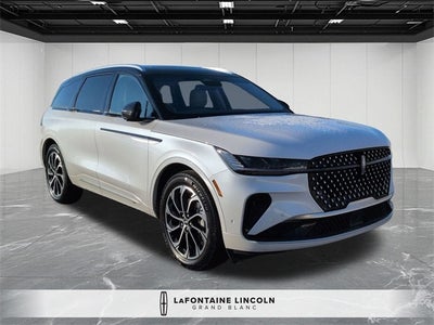 2024 Lincoln Nautilus Reserve