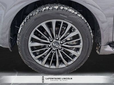 2024 INFINITI QX80 Premium Select 4WD