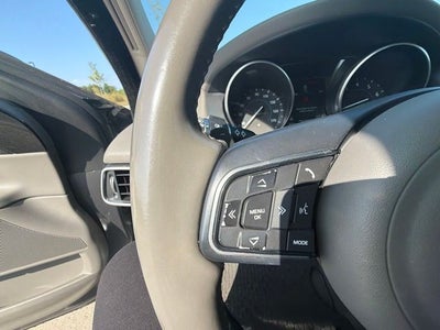 2018 Jaguar XE 25t Premium