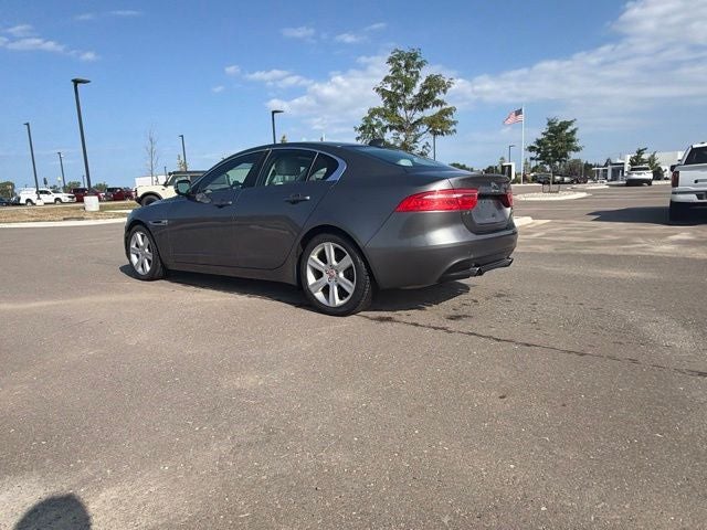 2018 Jaguar XE 25t Premium