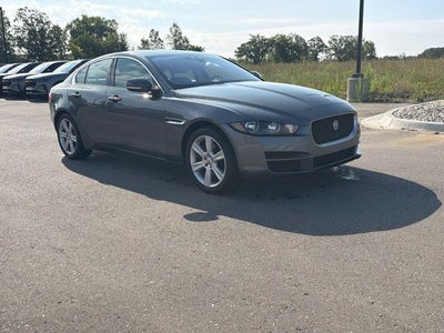 2018 Jaguar XE 25t Premium
