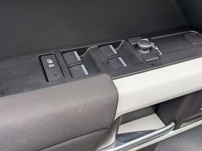 2023 Land Rover Defender 110 S