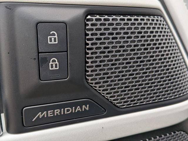 2023 Land Rover Defender 110 S