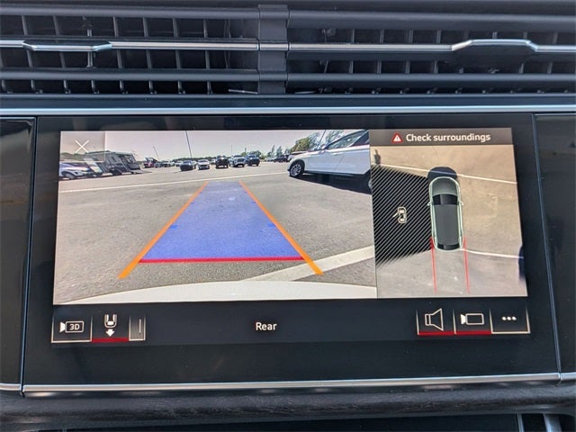 2022 Audi Q8 55 Premium Plus quattro