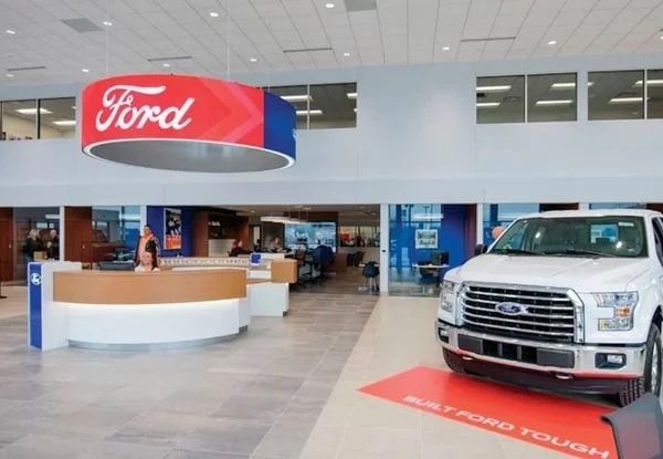 image of Ford vehicle on showroom in La LaFontaine Ford Birch Run
